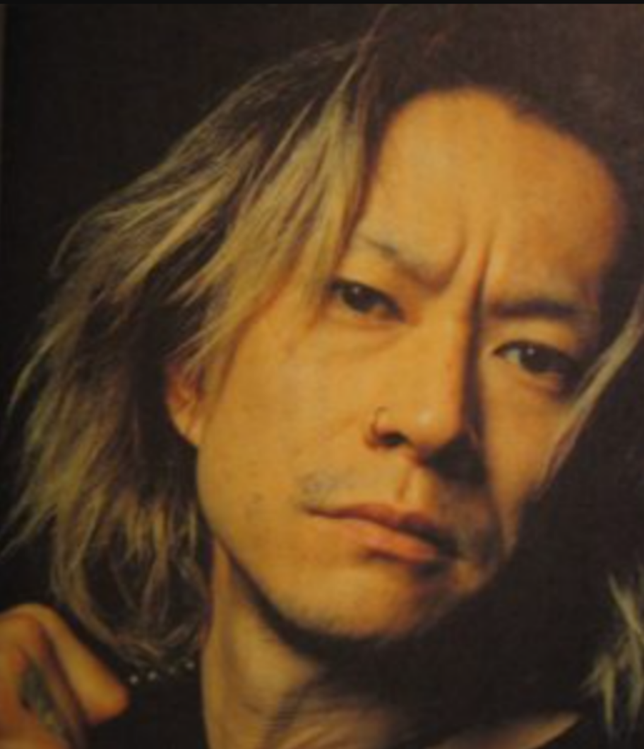 ボーカル以外の画像を貼ってバンド名を当てるトピ