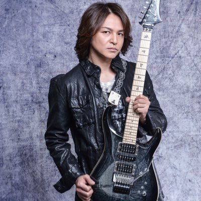 ボーカル以外の画像を貼ってバンド名を当てるトピ