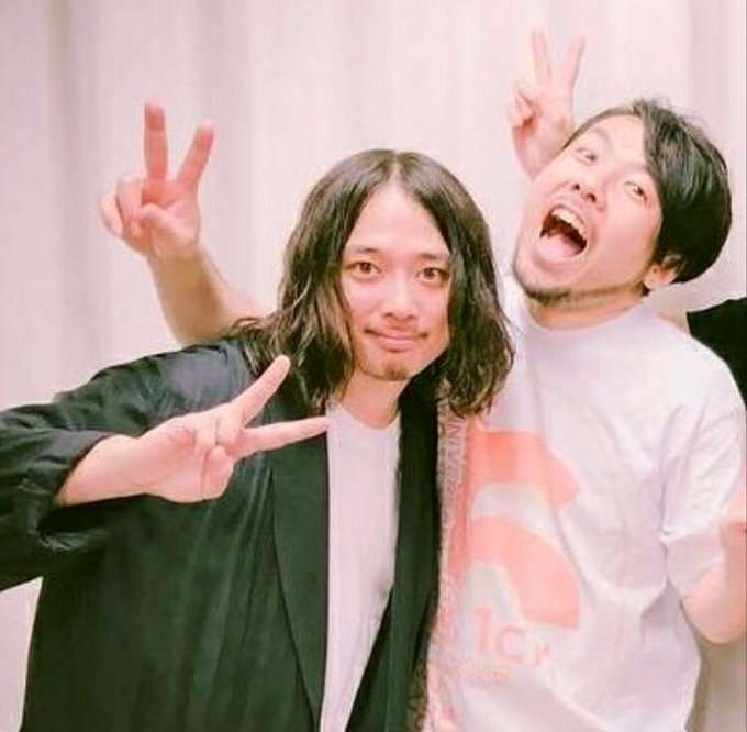 ボーカル以外の画像を貼ってバンド名を当てるトピ