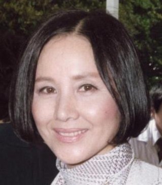 センター分けが似合っている人の画像