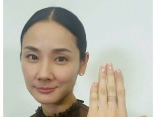 センター分けが似合っている人の画像