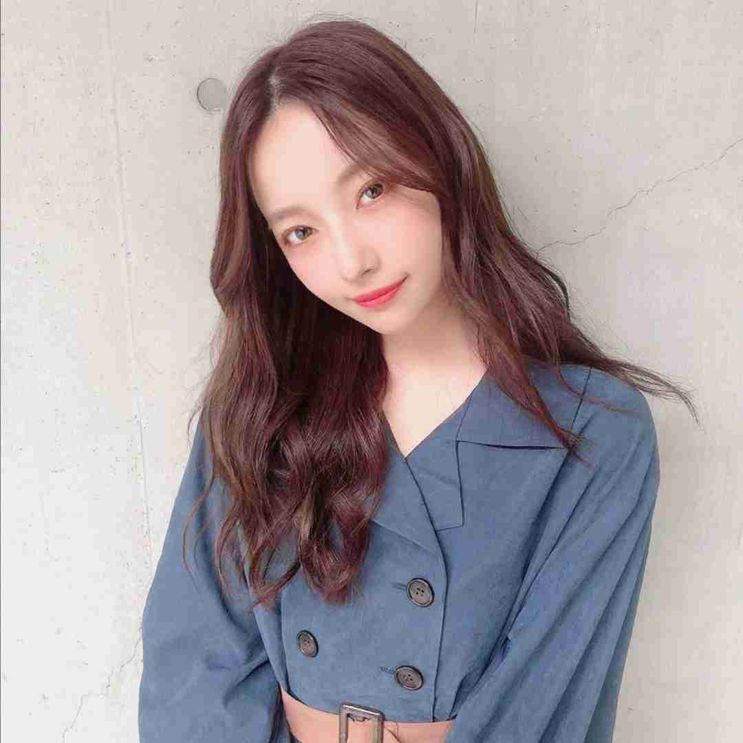 センター分けが似合っている人の画像