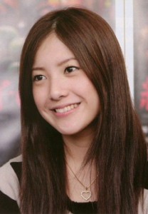 センター分けが似合っている人の画像