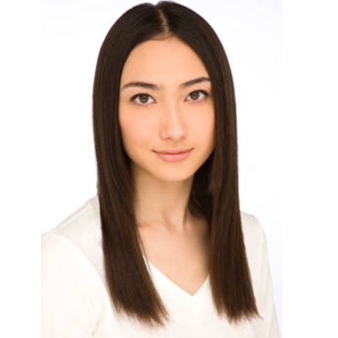 センター分けが似合っている人の画像