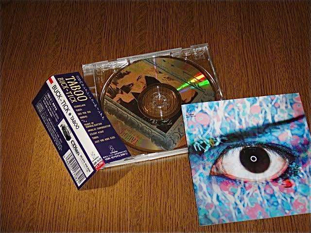 初めて買ったレコード、カセット、CD