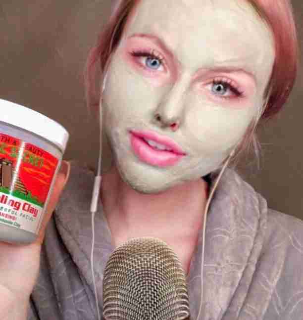 三吉彩花なぜモテるのか？幼少期から受けてきた美の英才教育