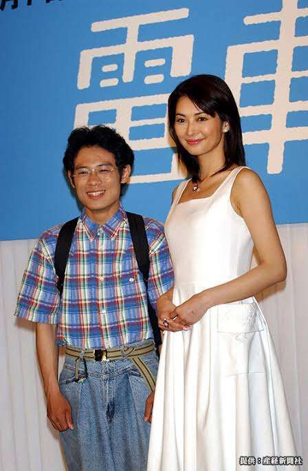 『ごくせん』の再放送で再び注目の伊東美咲 セレブ婚後の現在は“普通の暮らし”?