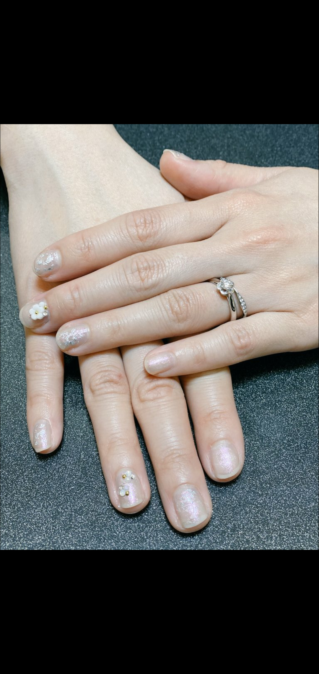 色んな婚約指輪見せてください!