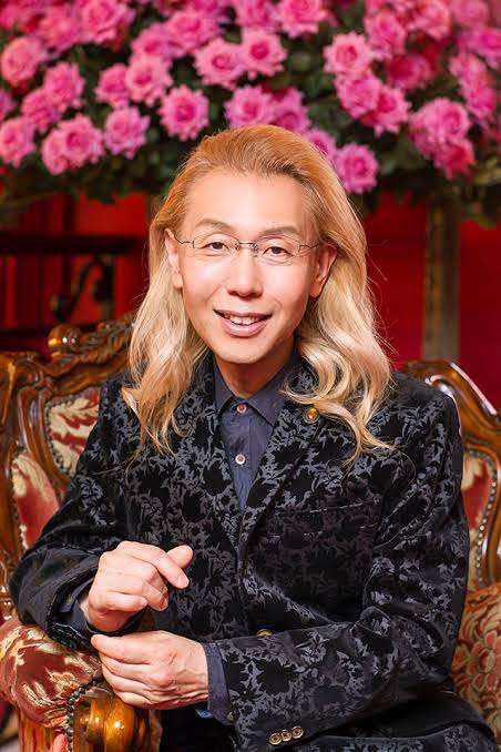 DJ KOO、1週間のコーディネートを披露 “ド派手”からのギャップに絶賛の声