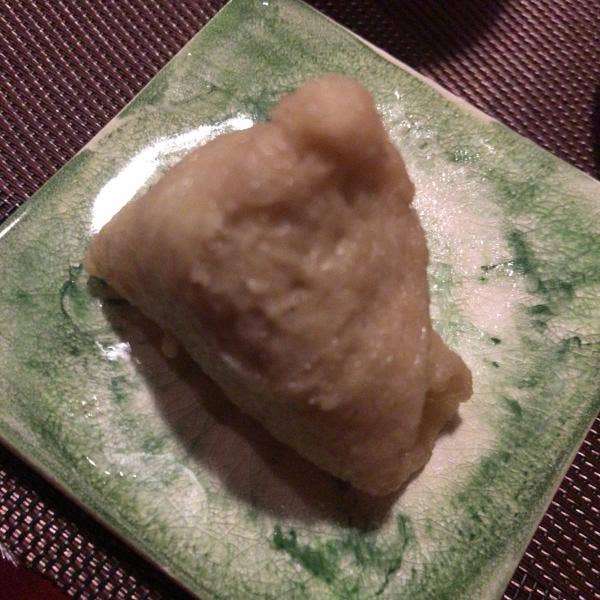 料理研究家・園山真希絵はいま……「食陰陽師」の肩書、背中にアート、料理の独創性は弱まる?