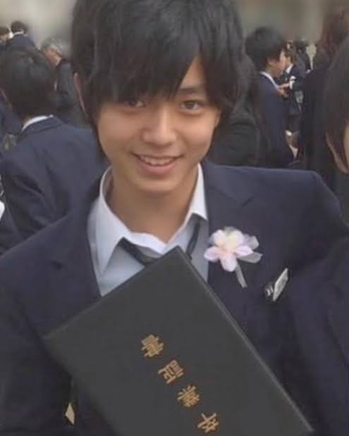 学生時代に戻りたくなりますか？