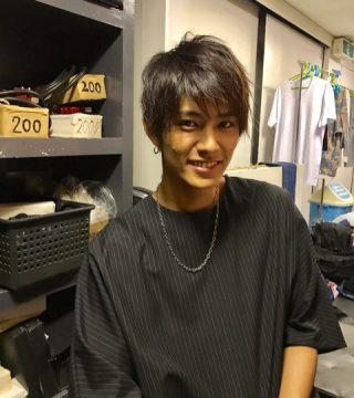 イケメンだけどなかなか売れない芸能人