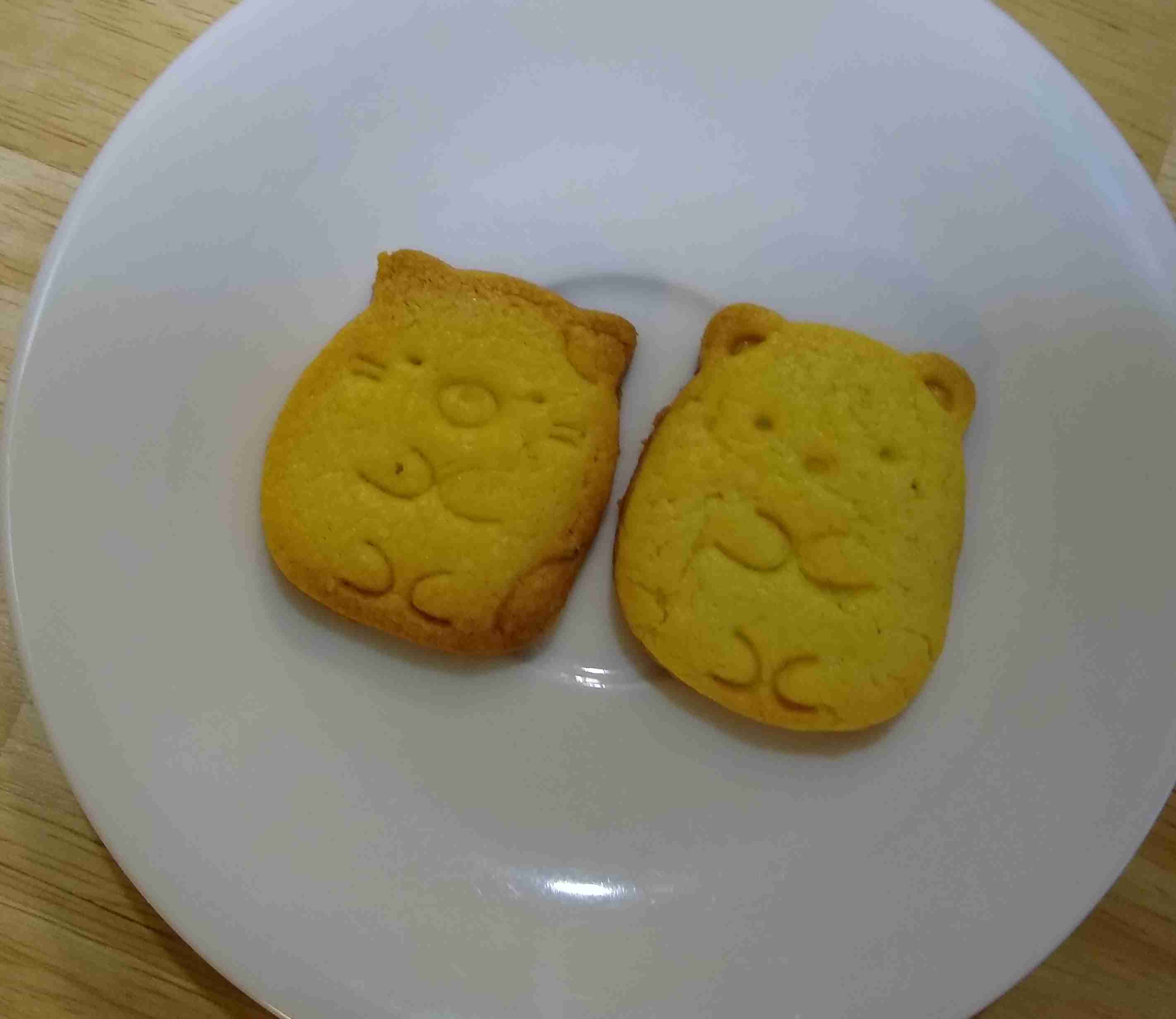 すみっコぐらし好きな人～