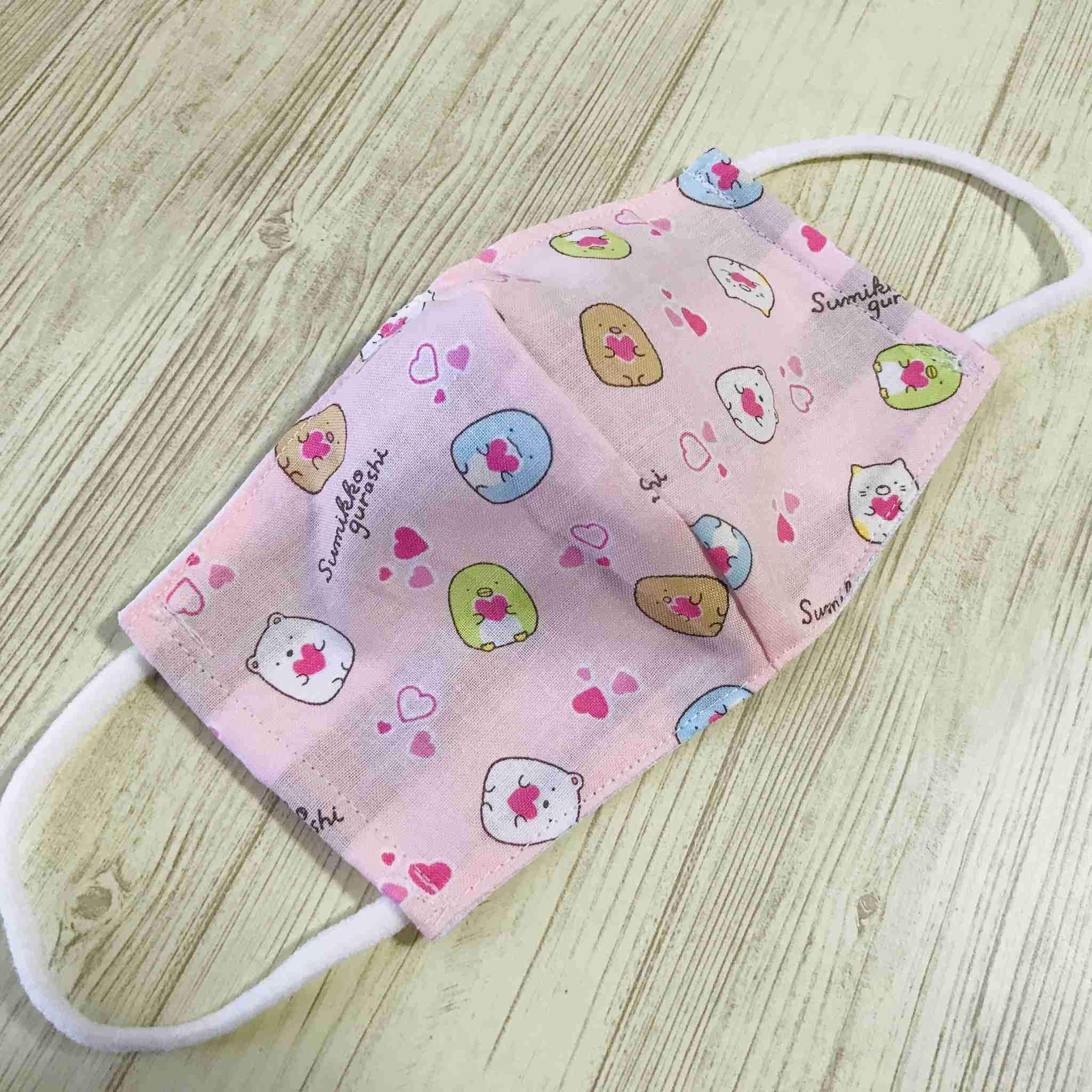 すみっコぐらし好きな人～