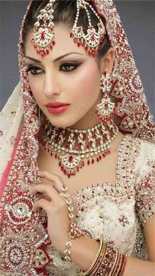 いろんなアジアの美人が見たい