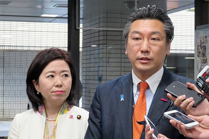 コロナ拡大の中、2週間で5回不倫デート　厚労省の橋本岳副大臣と自見英子政務官が交際