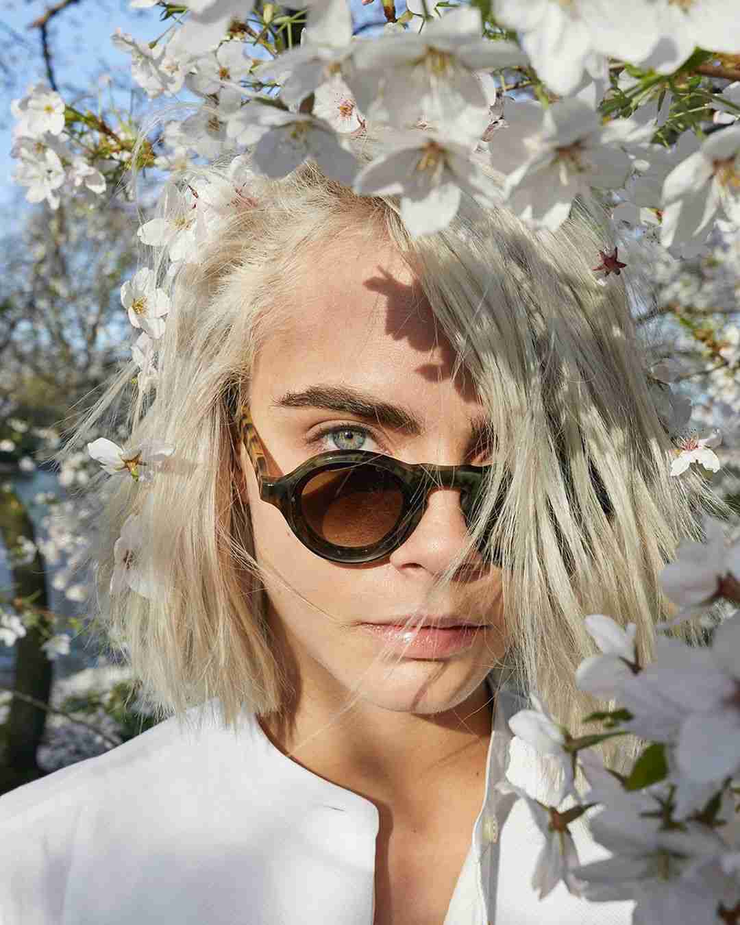 【画像】女性芸能人のサングラス姿