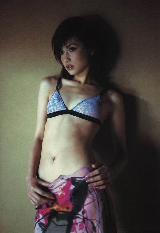長谷川京子「20代は葛藤と苦悩の連続だった」ステイホーム期間で変化した価値観