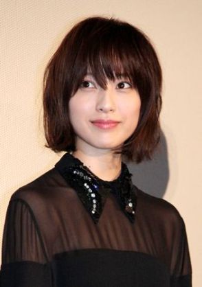 前髪アリが似合う女性芸能人の画像