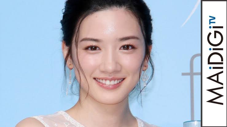 前髪アリが似合う女性芸能人の画像