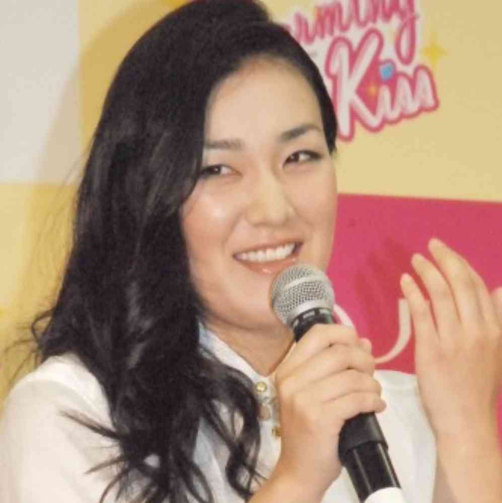 「白鳥麗子」コロナ対策訴え 観光客向けPRチラシ 下田市が作製、漫画家鈴木由美子さんがイラスト担当