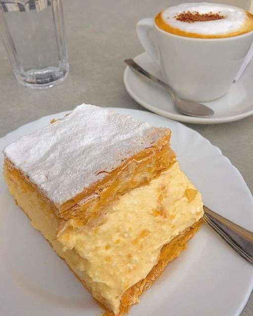 素敵な世界中のお菓子について 語りましょう