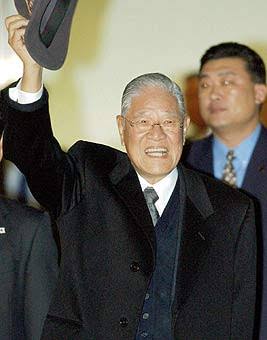 台湾 李登輝元総統が死去 97歳