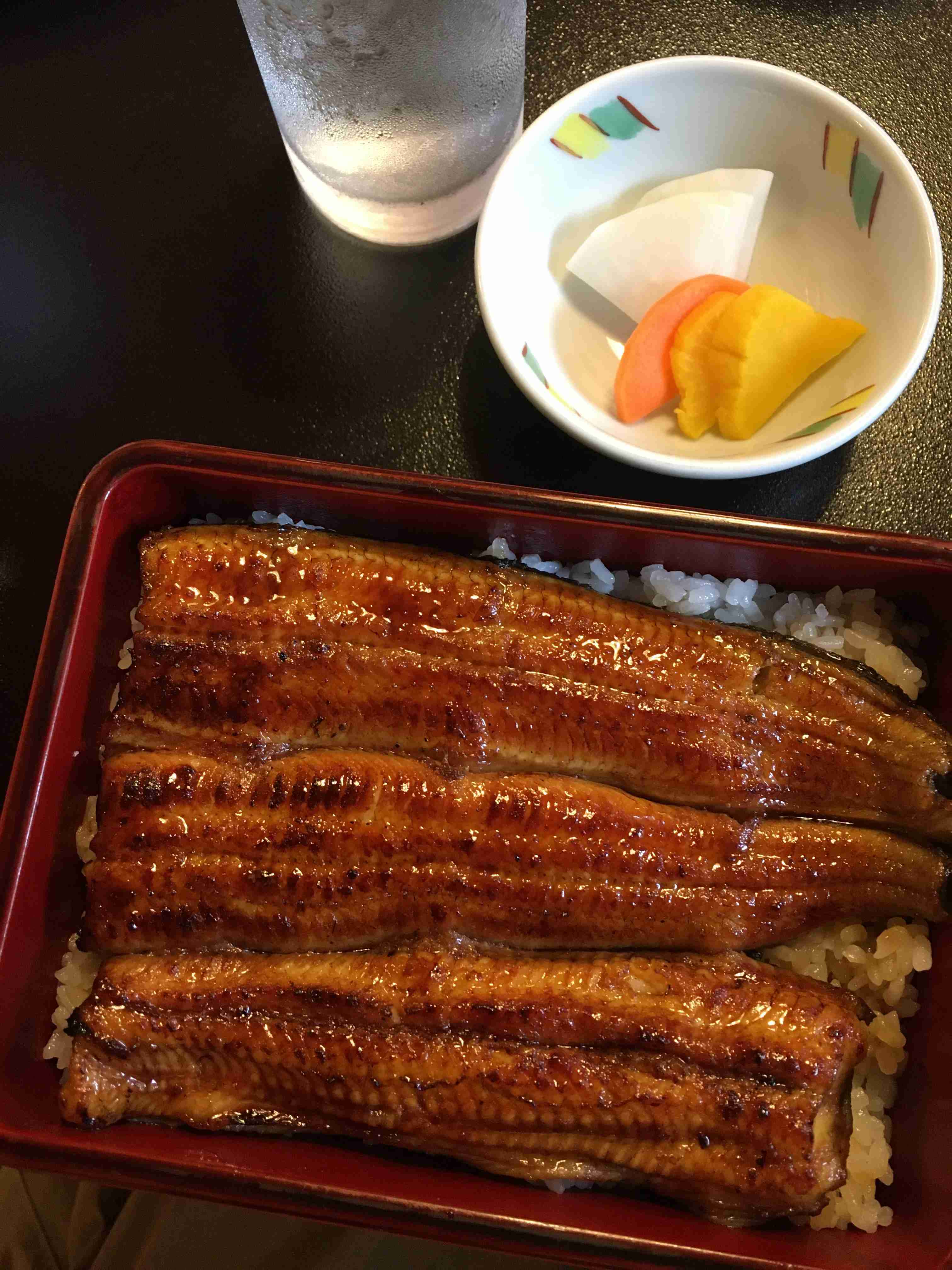 土用の丑の日、過半数が「ウナギを食べる」と回答　食べる場所は「自宅」が7割以上