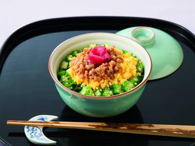 美しく、美味しそうな和食の盛り付けが見たいです。