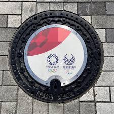 日本各地、様々なマンホールを貼るトピ♪