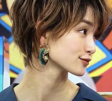 「剛力彩芽」独立へ　前澤友作氏支援で子会社を設立、「アンビリバボー」降板か