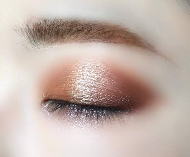 綺麗なアイメイク画像ください