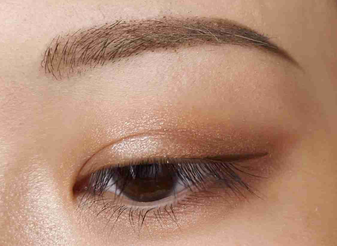 綺麗なアイメイク画像ください