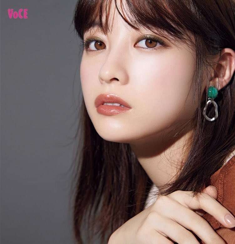 綺麗なアイメイク画像ください