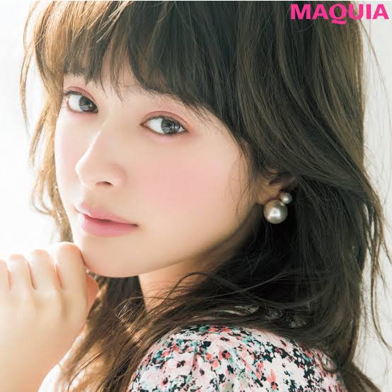 綺麗なアイメイク画像ください