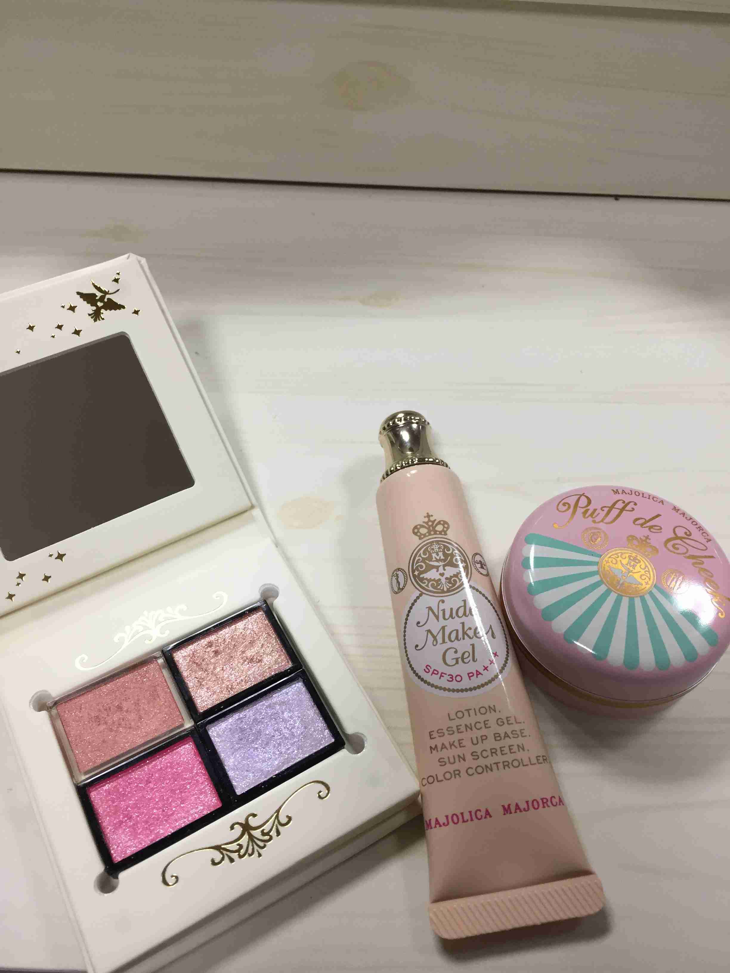 最近買ったプチプラコスメ見せて下さい！