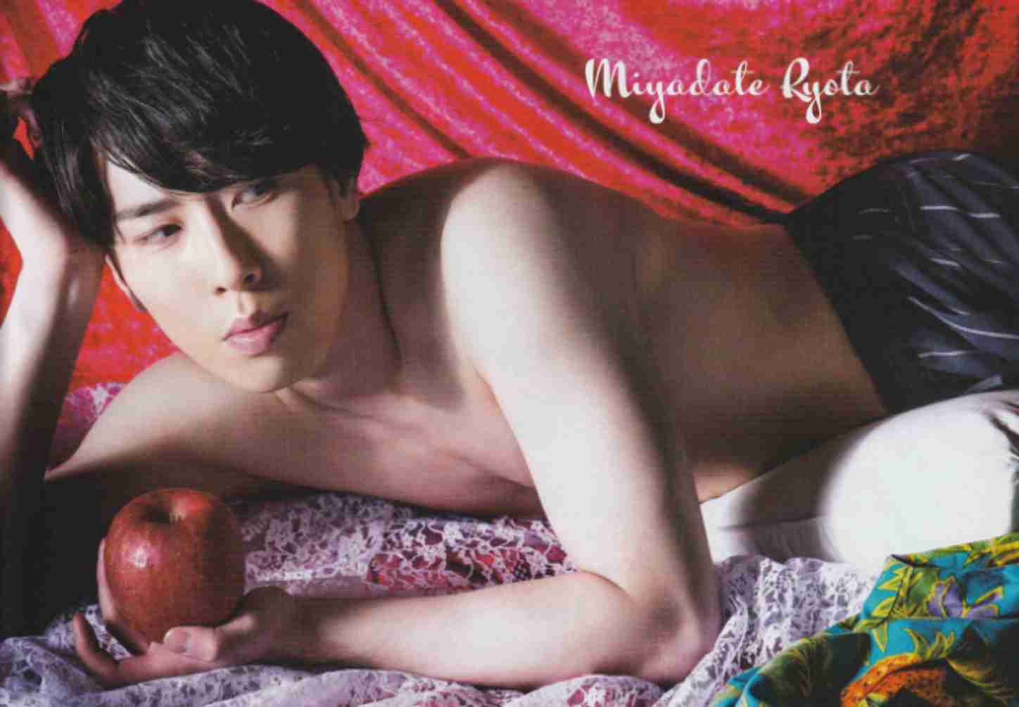 恋愛対象になる有名人にプラスを押すトピpart５