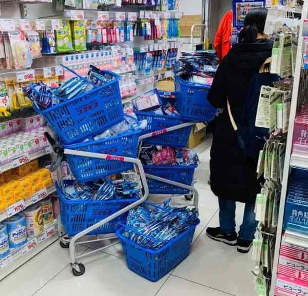 接触確認“アベノアプリ”は登録6% ドブに捨てた血税1億円