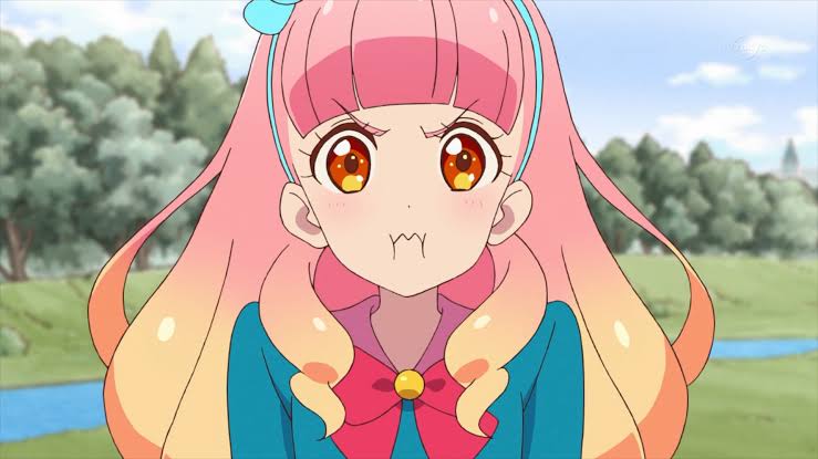 怒った顔の２次元キャラ