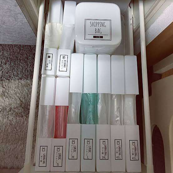 お引っ越しの100均アドバイスください。