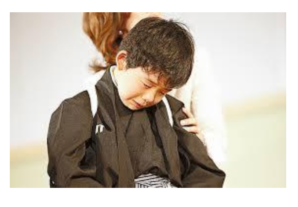 藤井聡太棋聖、『ZIP!』で鉄道模型をプレゼントされ歓喜 「渋い」「ただの模型鉄と化してる」