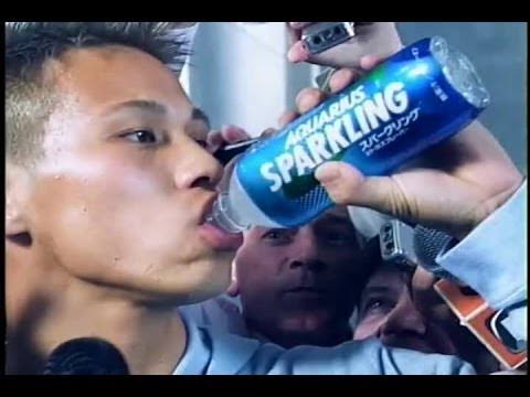 人前で飲み物を飲むのが苦手