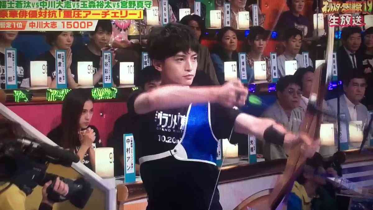 『Mステ』ジャニタレが300万円の腕時計を着用！「30歳で持てる男が何人いるか…」