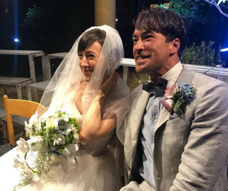 滝川クリステル、“義兄”小泉孝太郎と初2ショット「夫婦に見える」の声