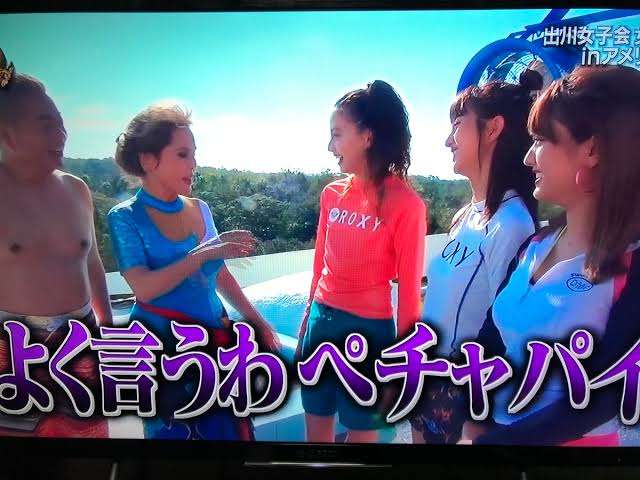 「美の宝石箱」「次元が違う」河北麻友子、スタイル抜群のドレス姿に称賛の声