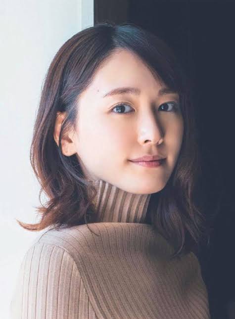 新垣結衣初オンライン写真展が好評 東京に続き…大阪での開催も決定
