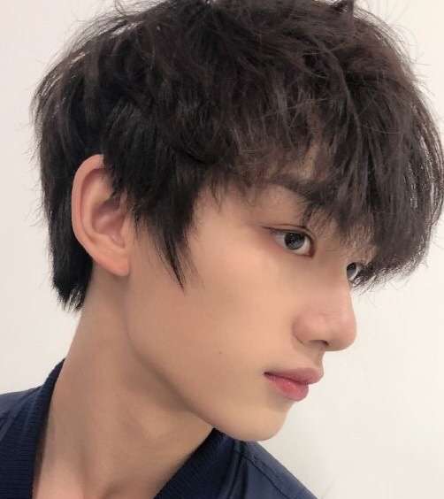 横顔が綺麗すぎる男性芸能人