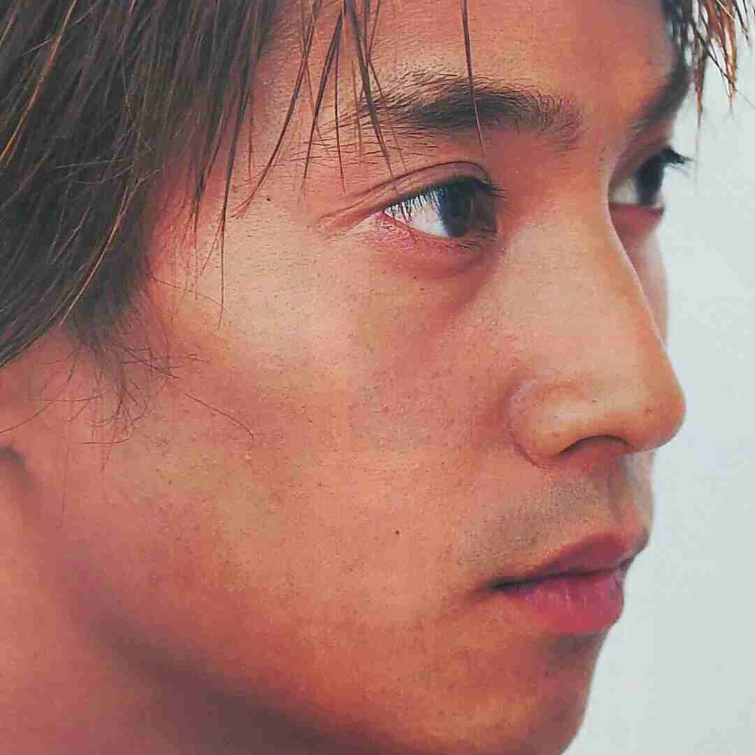 横顔が綺麗すぎる男性芸能人