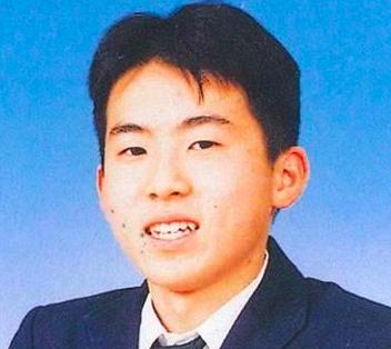 いろんな有名人の卒アルが見たい