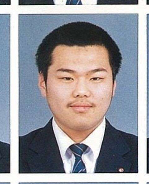 いろんな有名人の卒アルが見たい